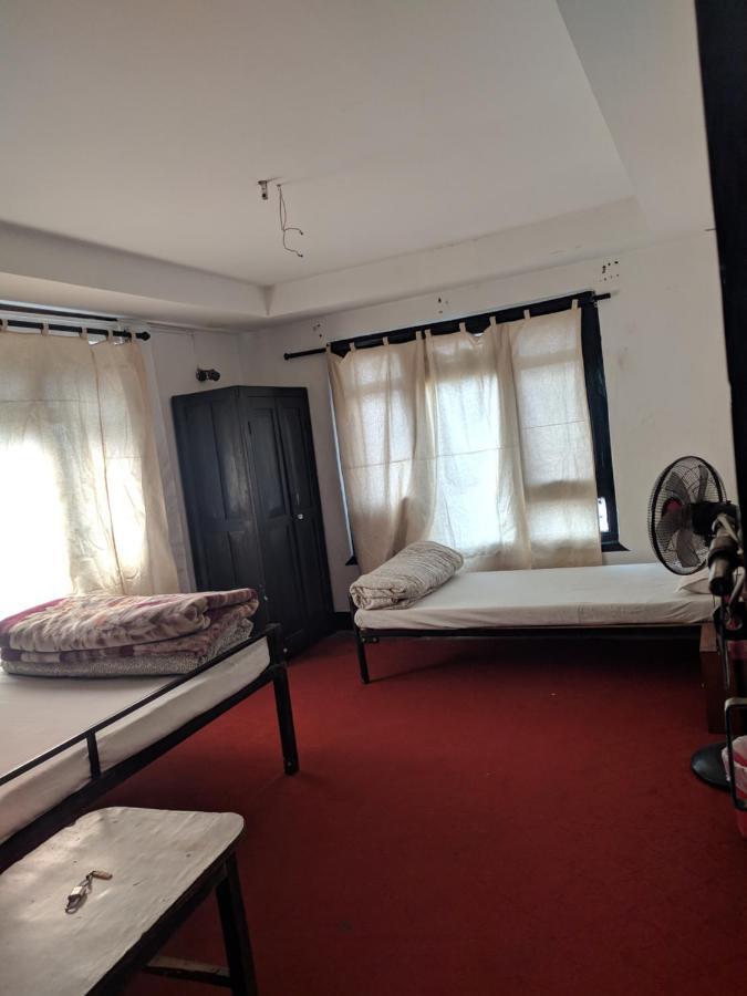 Phat Kath'S Secret Garden Backpackers Hostel Катманду Экстерьер фото